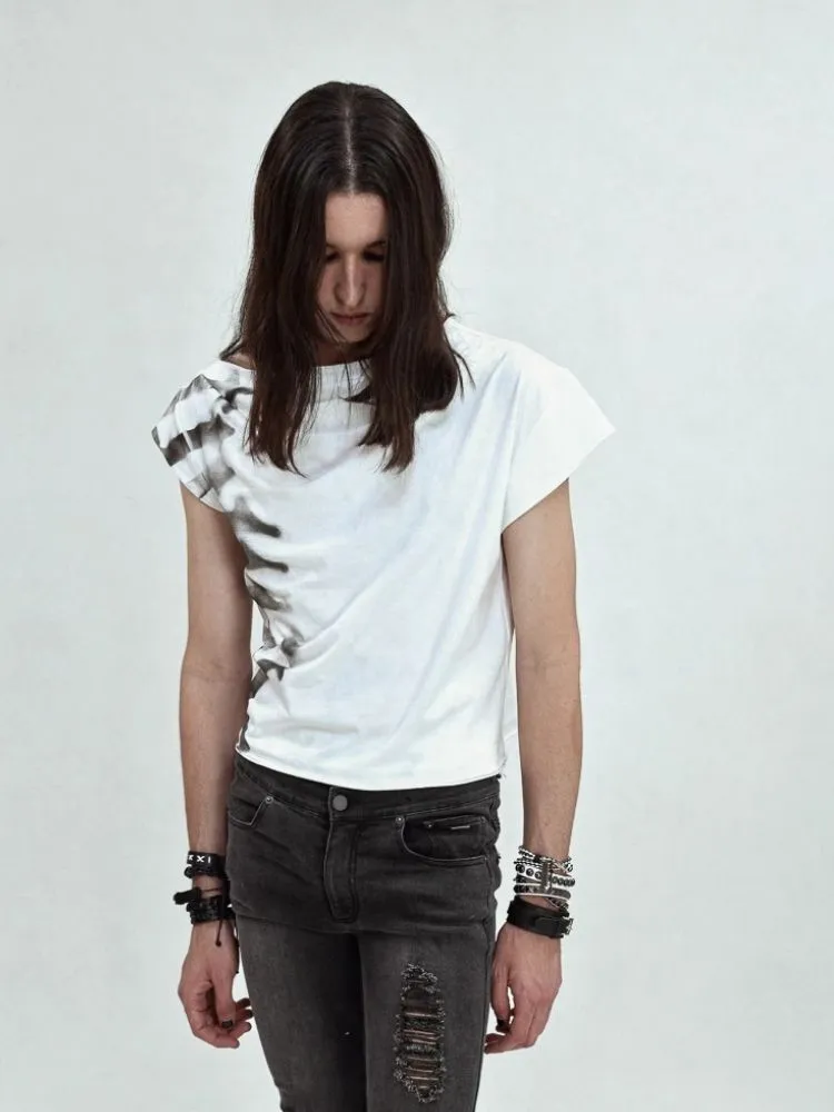 Asymmetric pleated strapless slash neck short sleeve T-shirt【s0000006684】
