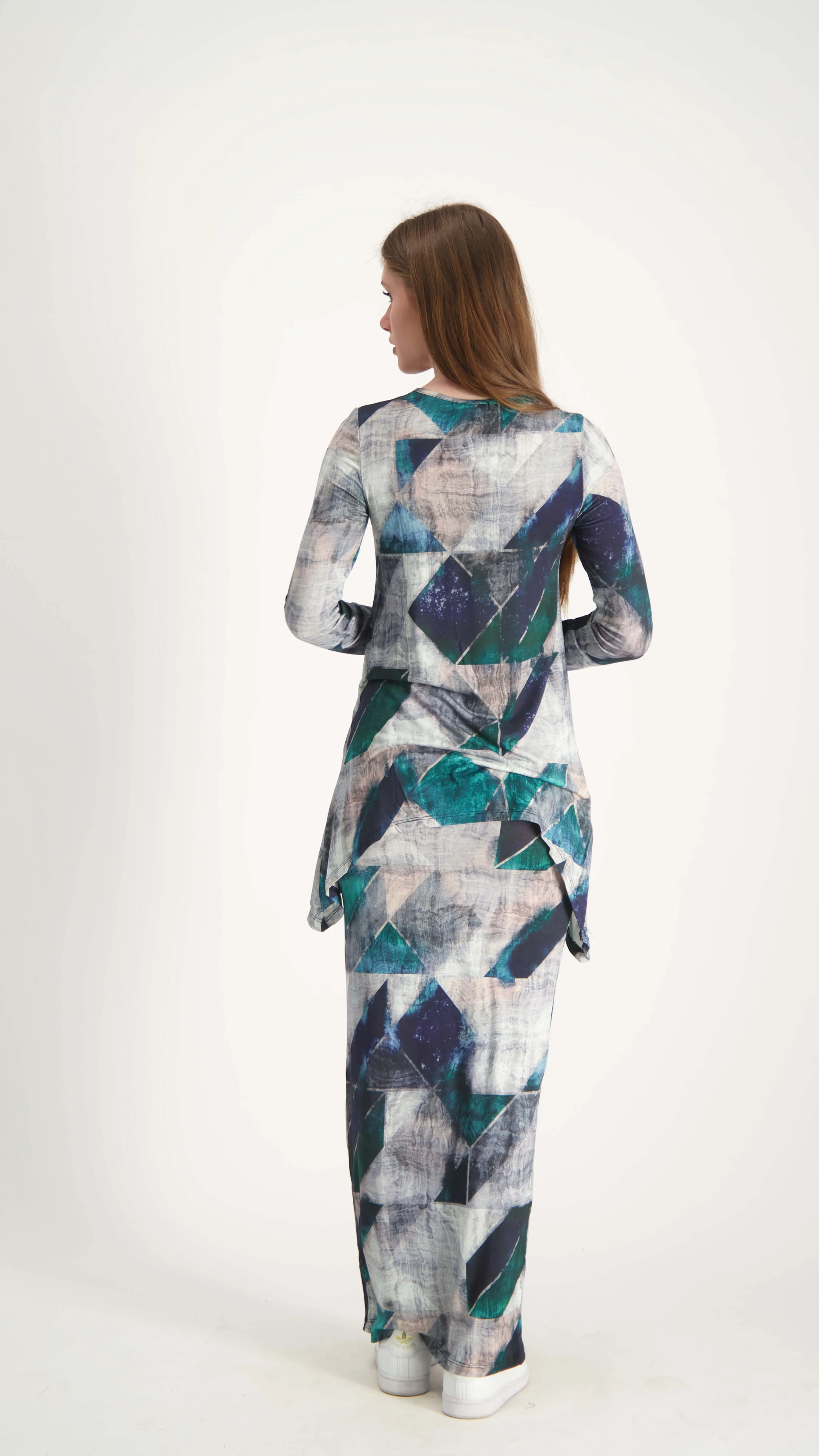 Asymmetric T-shirt / Green Geometry