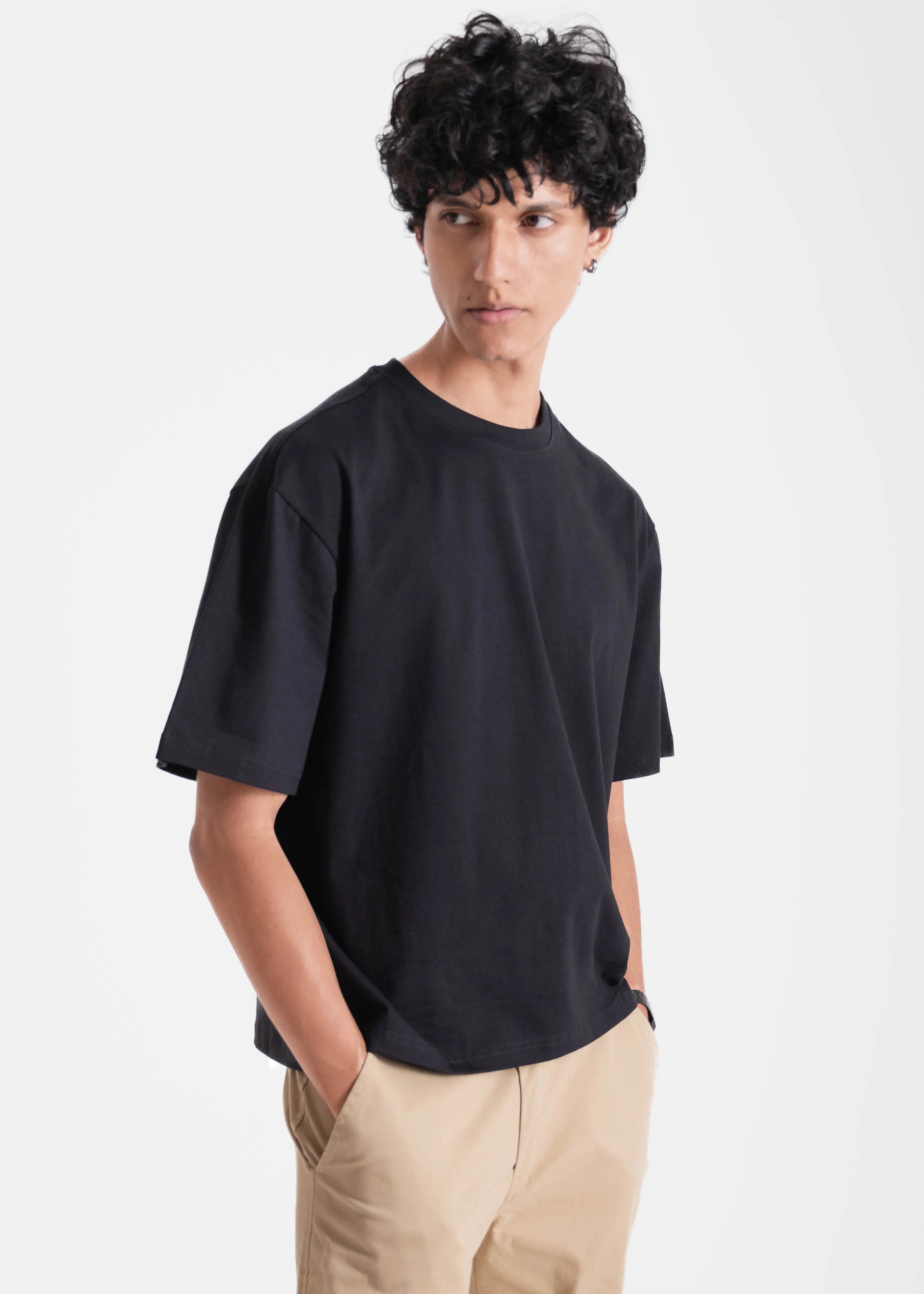 Black — Box Fit (Cropped) T-Shirt