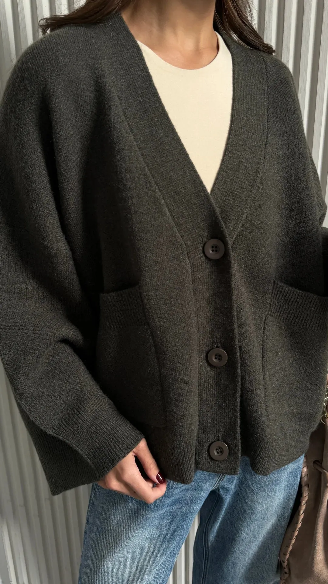 CHARLI CASSANDRA CARDIGAN - DARK KHAKI