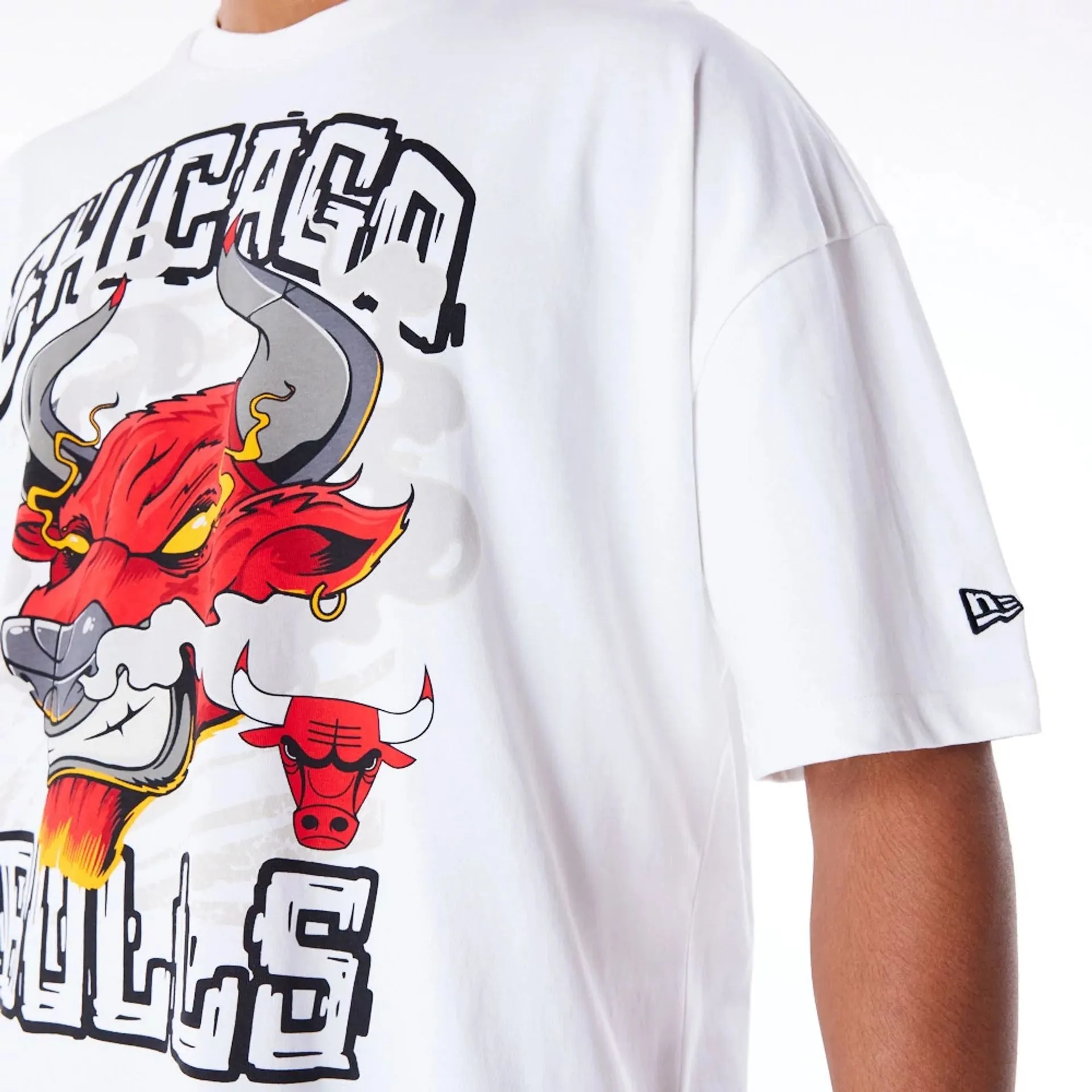 Chicago Bulls Graphic White Drop Shoulder T-Shirt