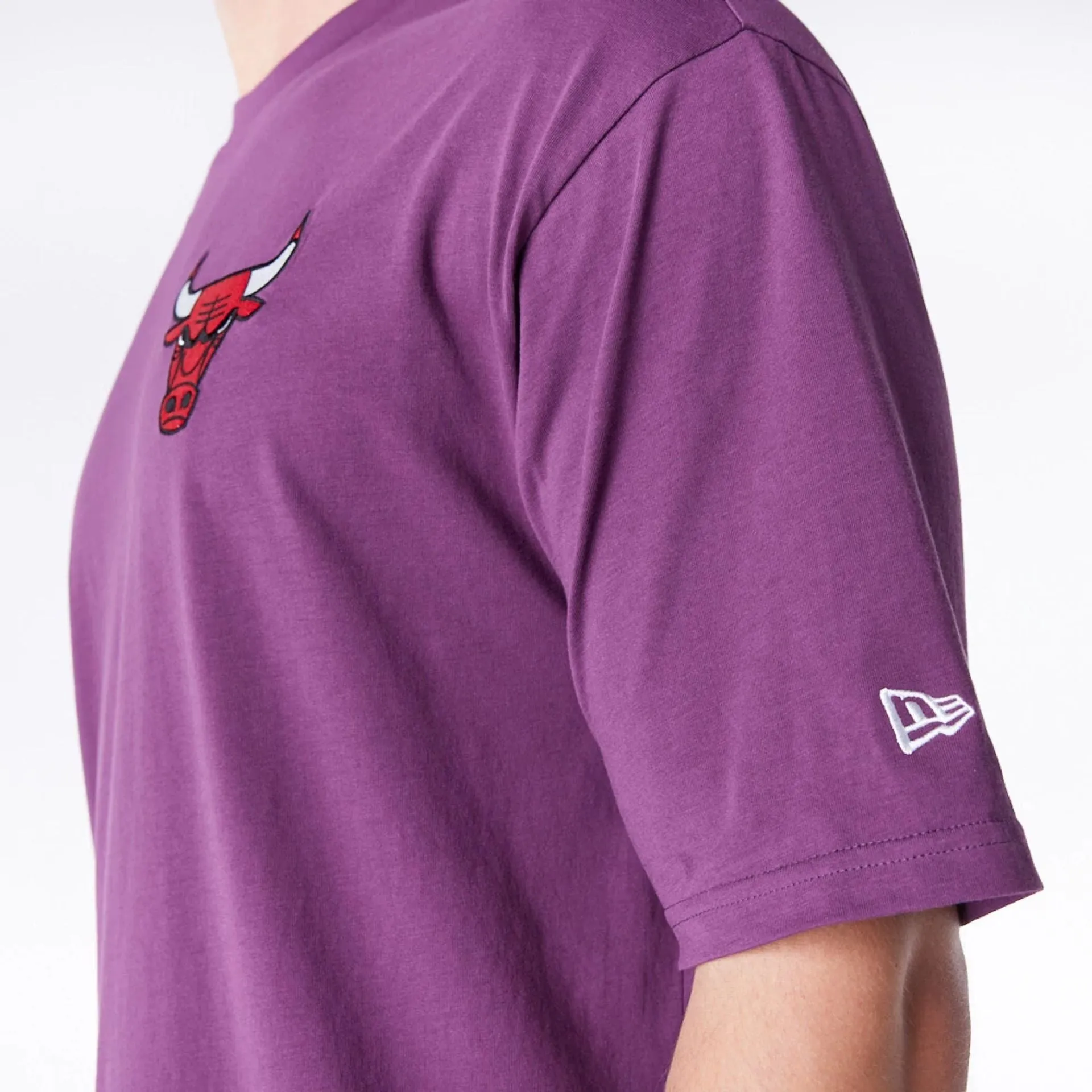 Chicago Bulls League Essential Dark Purple Oversized T-Shirt