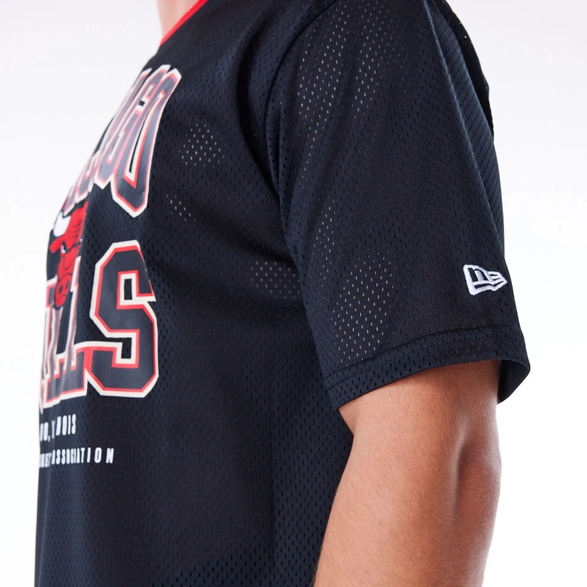 Chicago Bulls NBA Patch Black Oversized Mesh T-Shirt