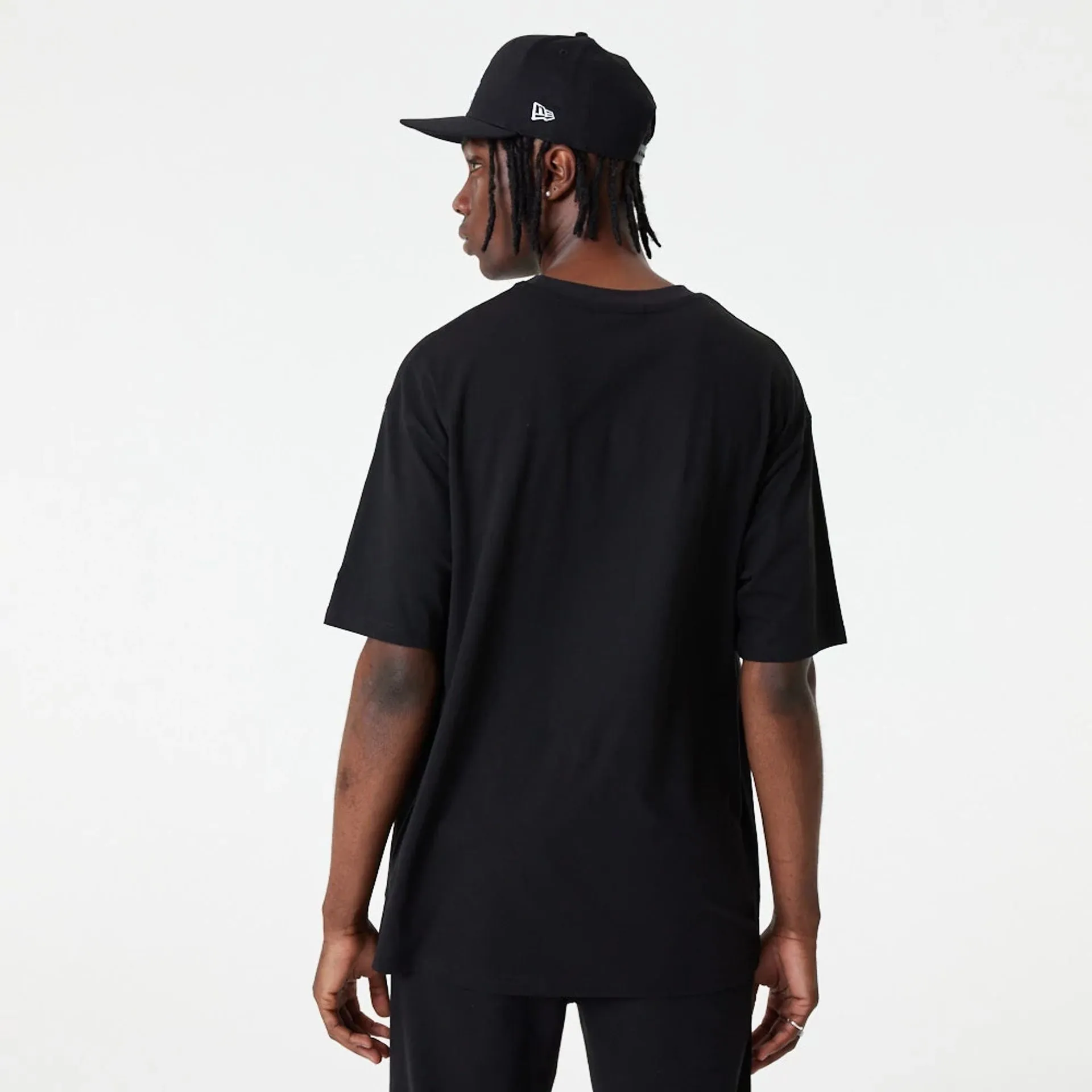 Chicago White Sox MLB Essential Black Oversized T-Shirt