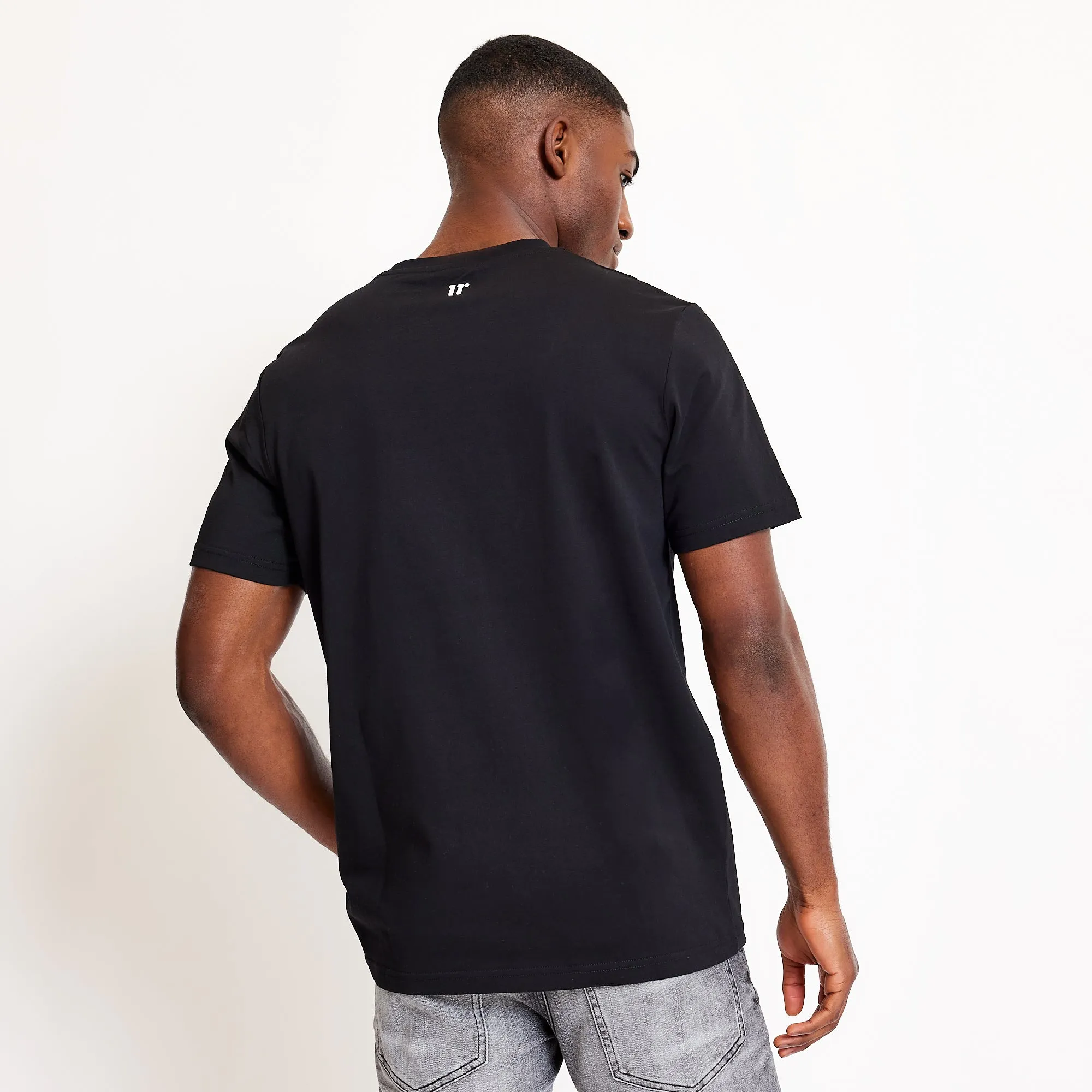 Crest Graphic T-Shirt - Black