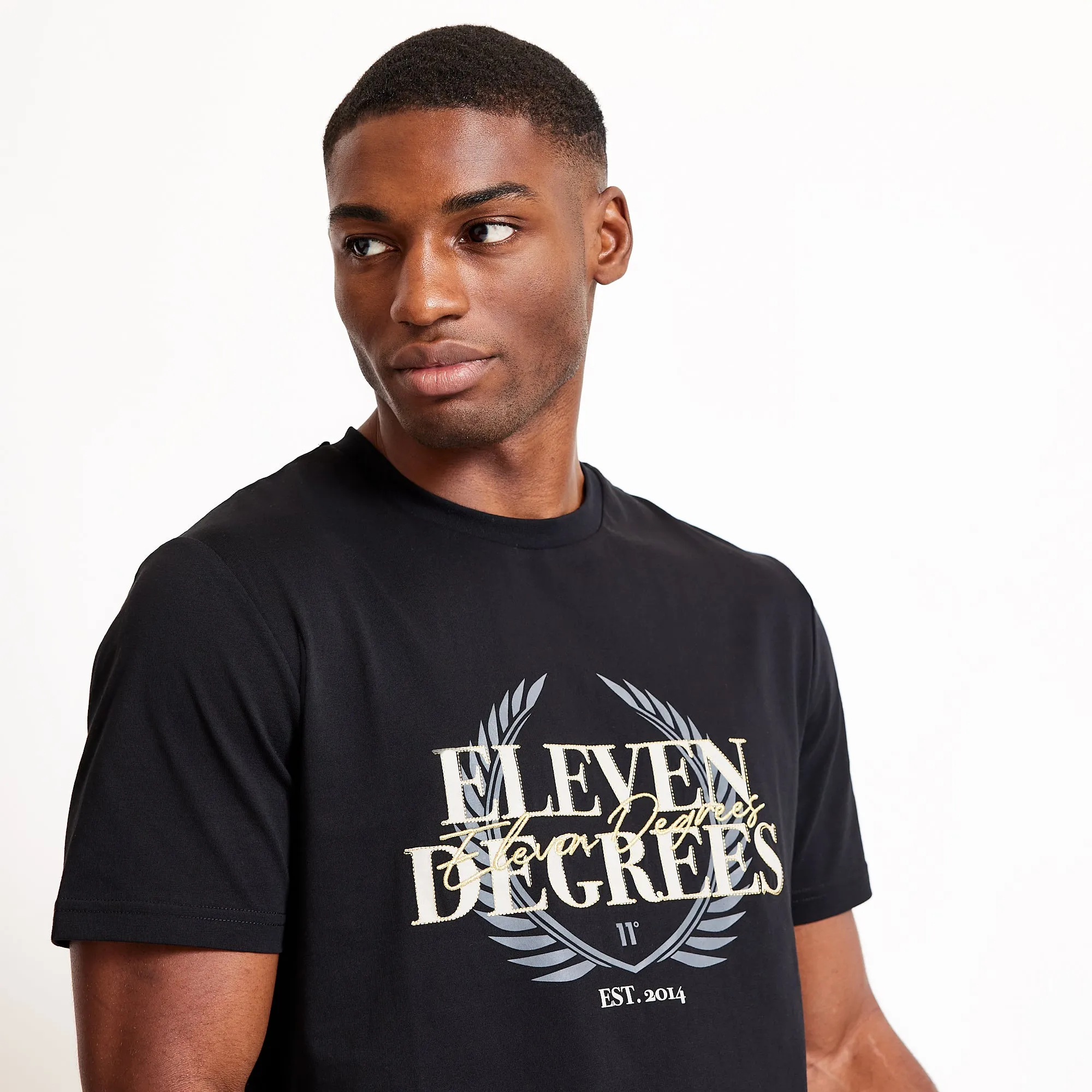 Crest Graphic T-Shirt - Black