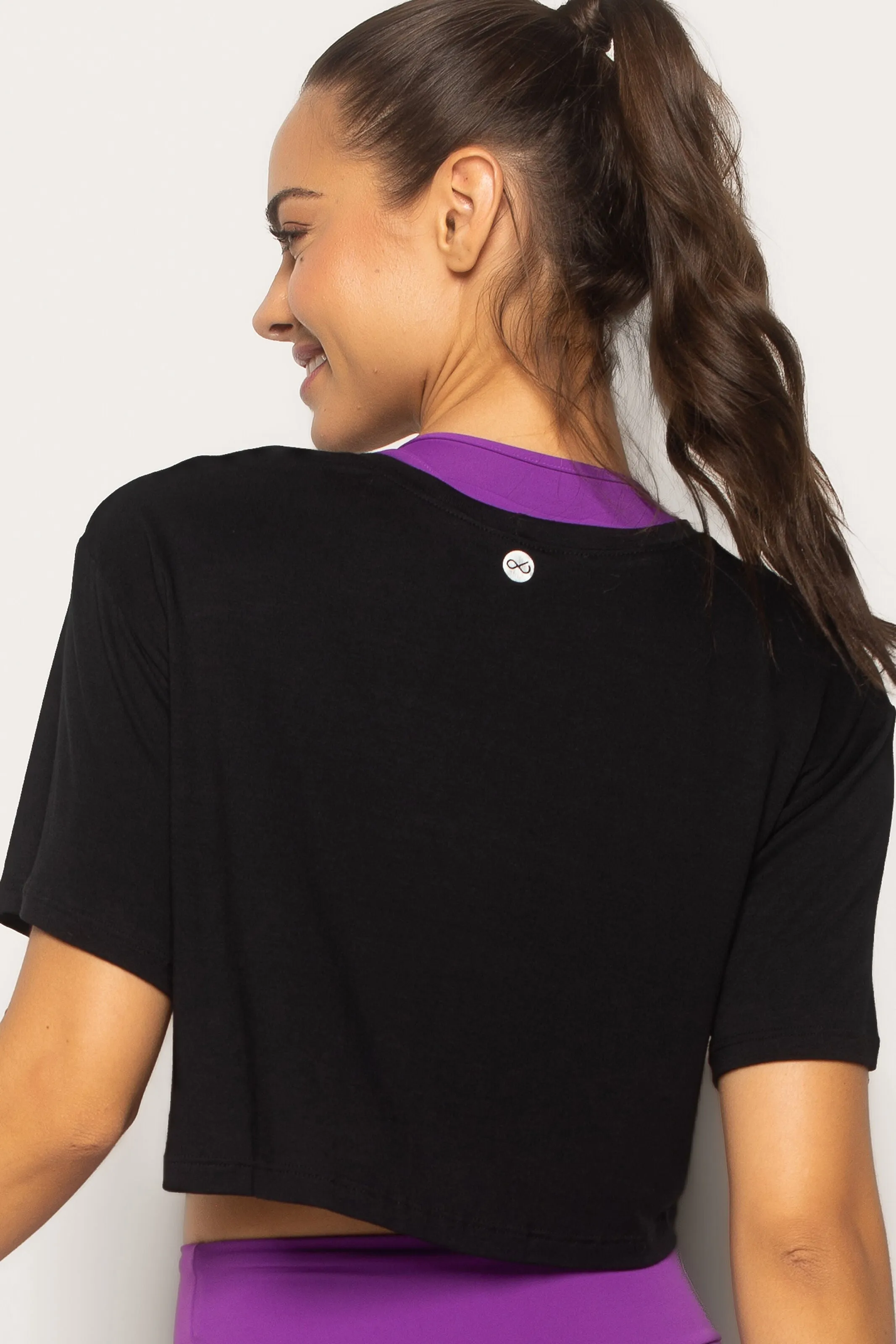 Cropped T-Shirt Preto