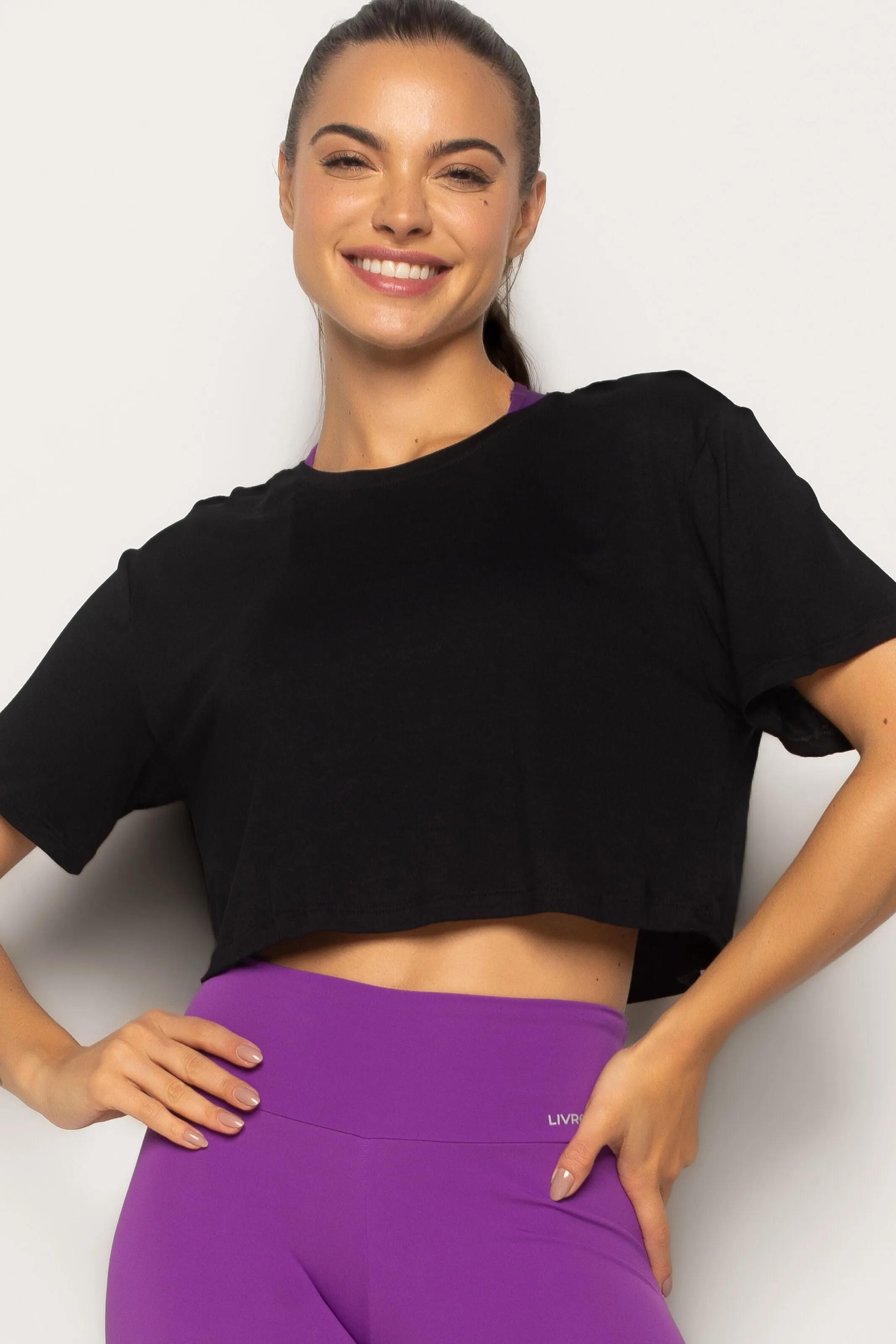 Cropped T-Shirt Preto