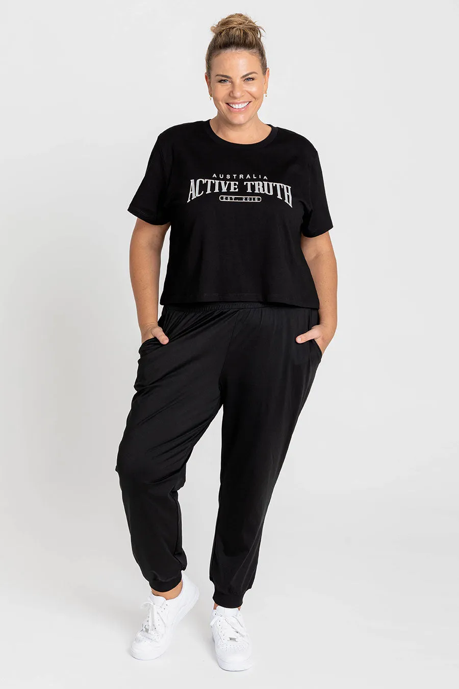 Everyday Cropped T-Shirt - Black