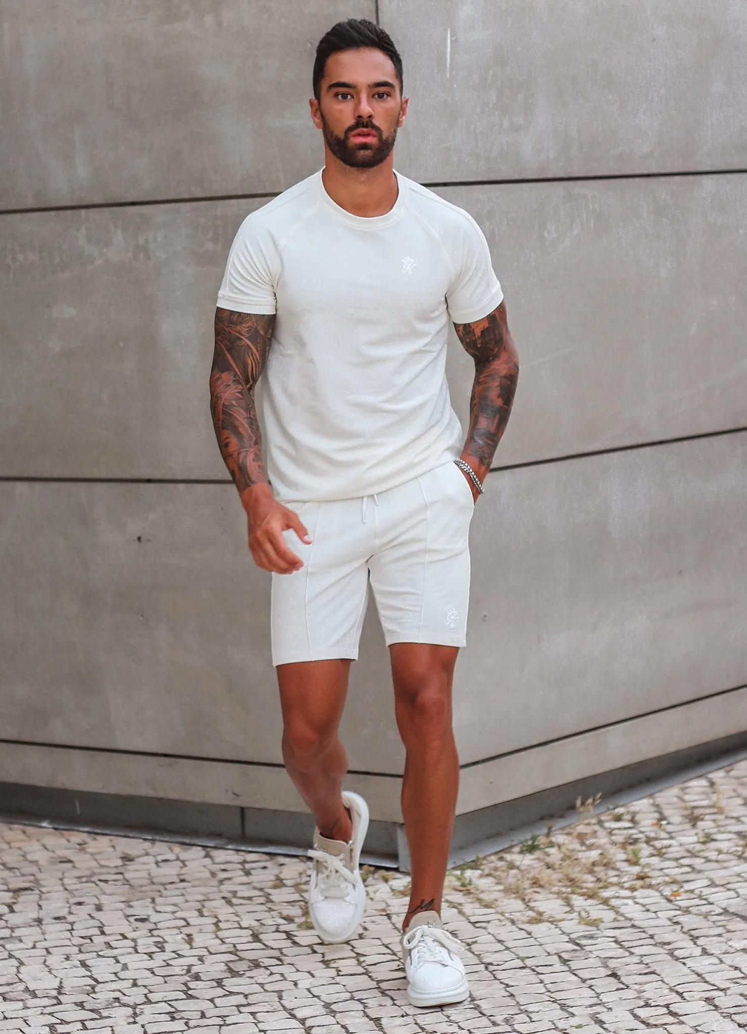Gym King Signature T-Shirt - Off White