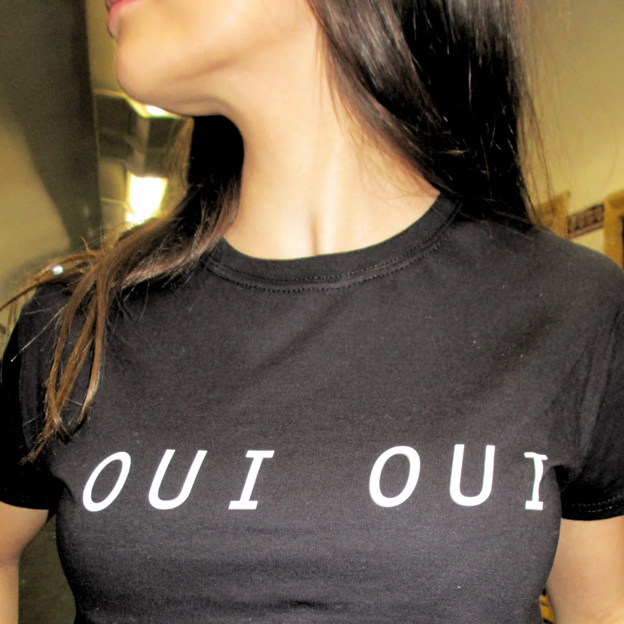OUI OUI, BABY TEE - SORT