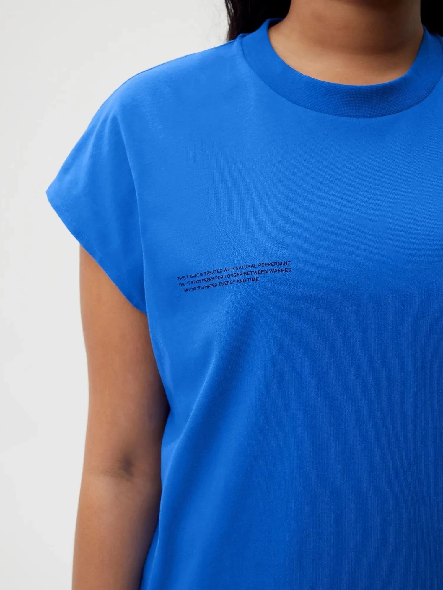 PPRMINT™ Organic Cotton Cropped Shoulder T-shirt Core—cobalt blue