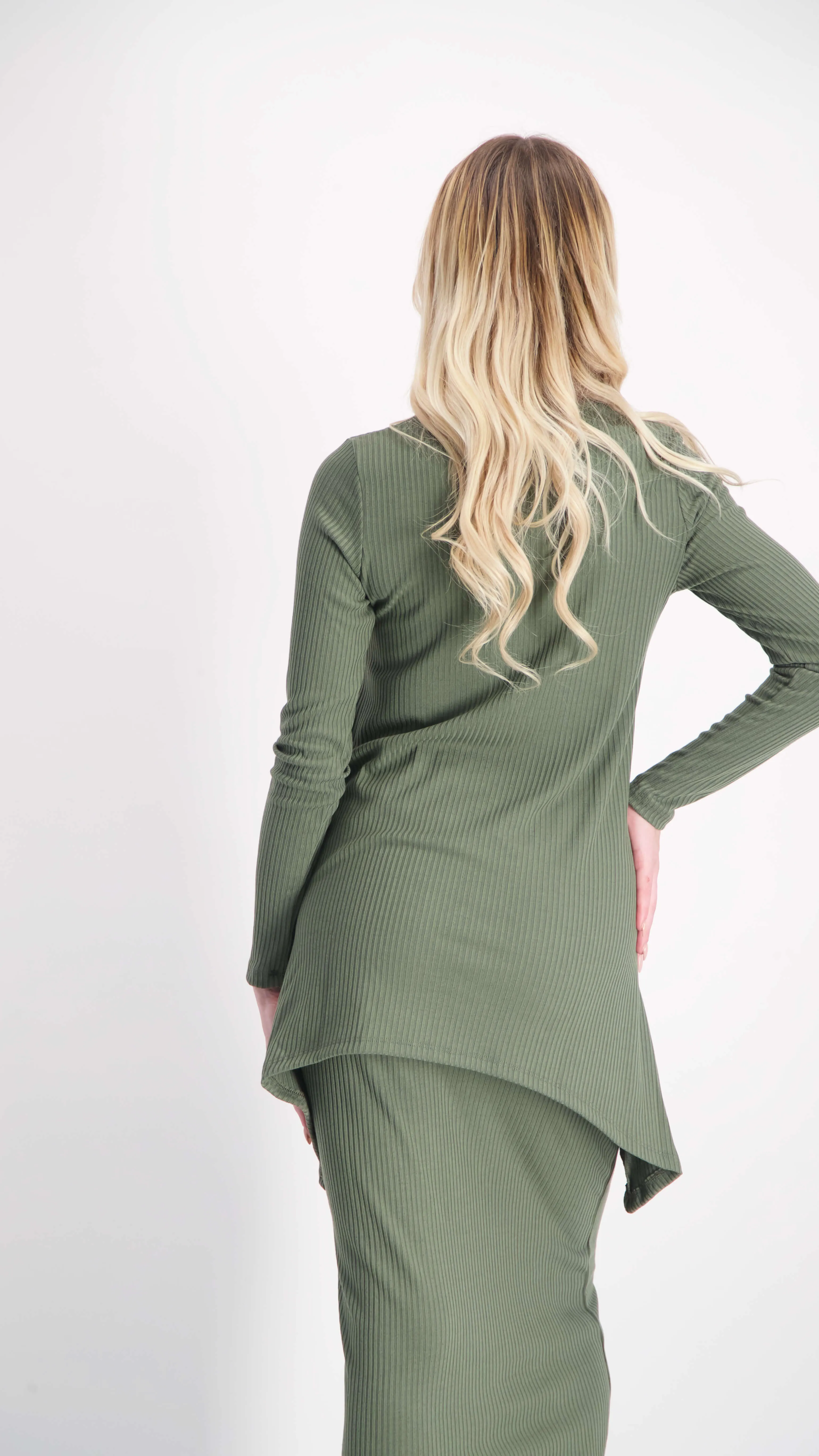 Ribbed Asymmetric T-shirt / Olive