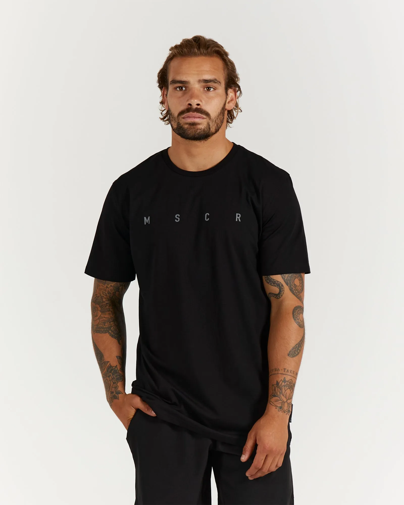 SYDNEY TEE - BLACK