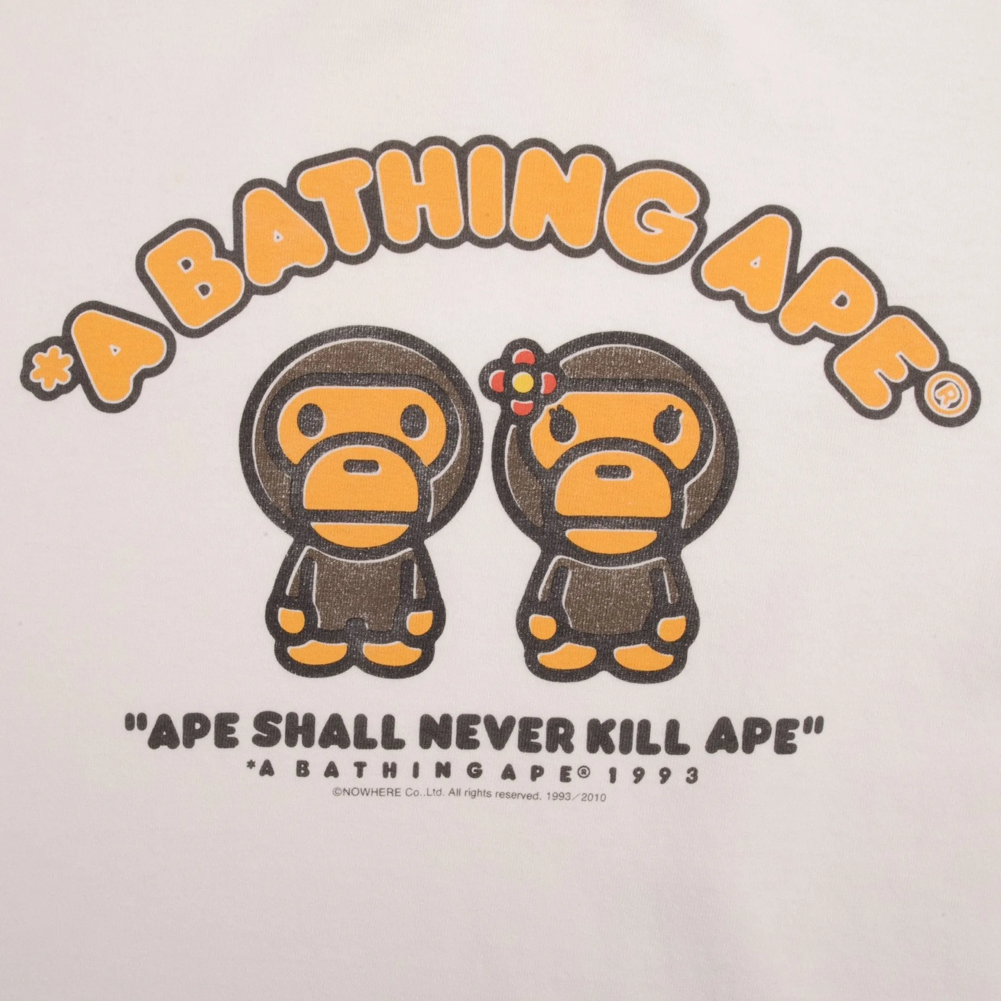 VINTAGE BAPE APE BABY MILO SHALL NEVER KILL APE  TEE SHIRT MEDIUM MADE IN JAPAN