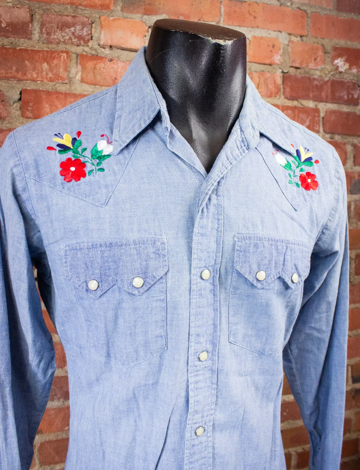Vintage Dee Cee Floral Embroidered Denim Pearl Snap Shirt 70s Large