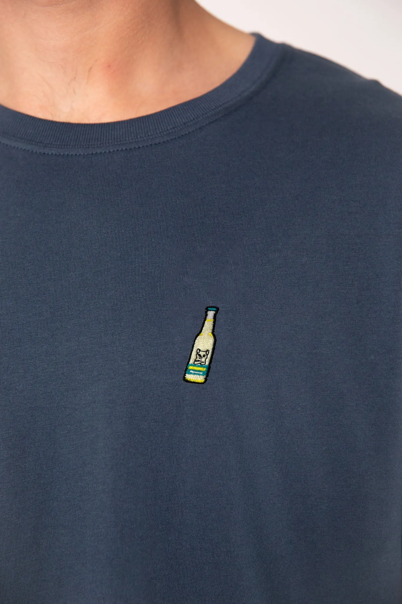WINZZ Weinschorle  | Besticktes Männer Bio Baumwoll T-Shirt