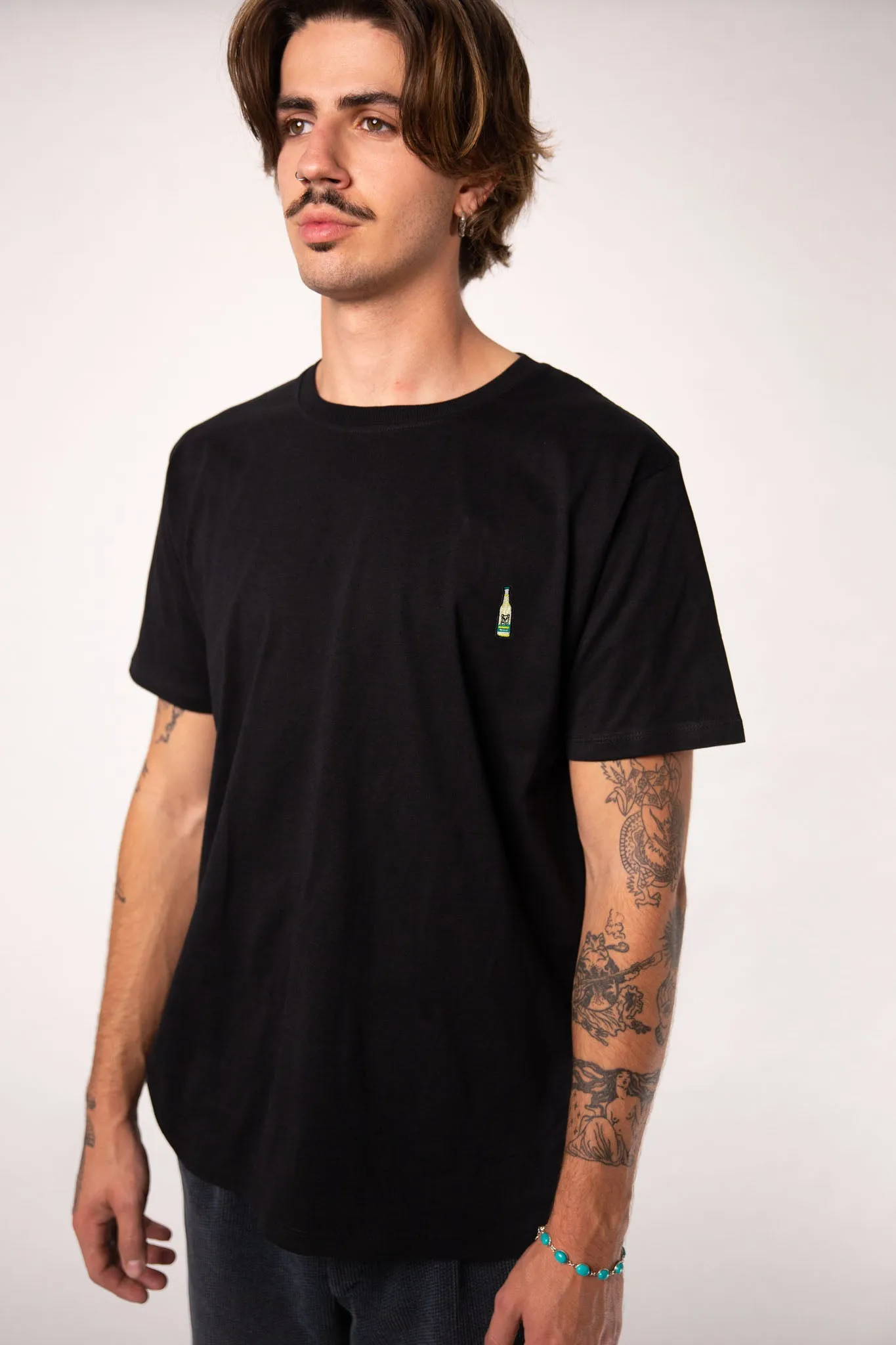 WINZZ Weinschorle  | Besticktes Männer Bio Baumwoll T-Shirt